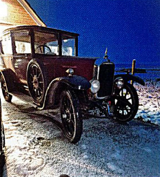A chilly start for CR 7478, the oldest surviving 12-40 saloon