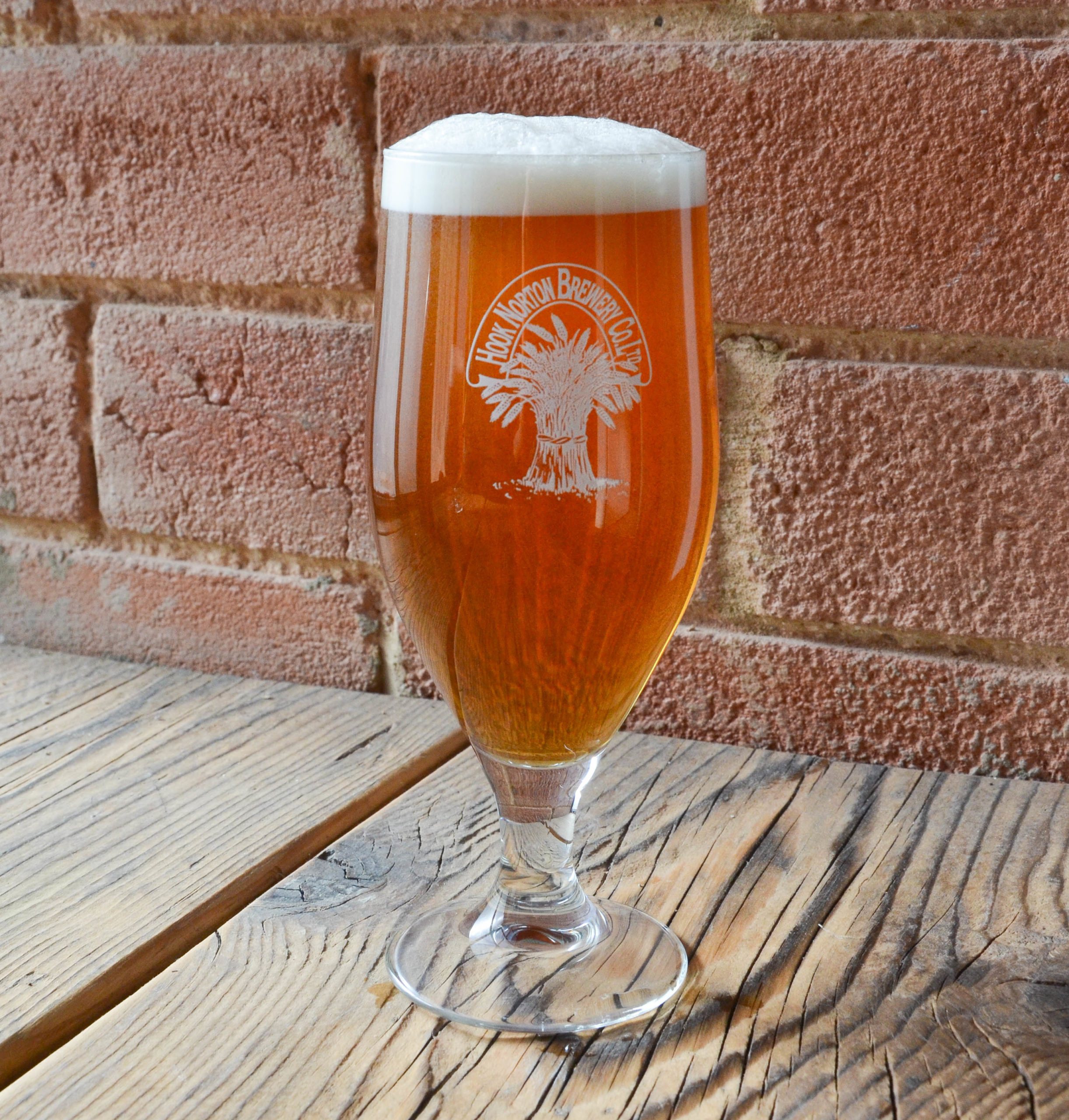 HALF PINT TOUR GLASS - Hook Norton Brewery