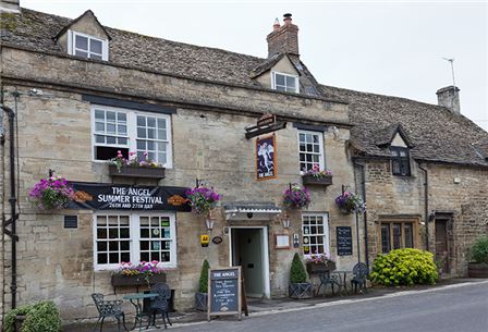 The Angel - Burford